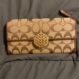 Coach wallet